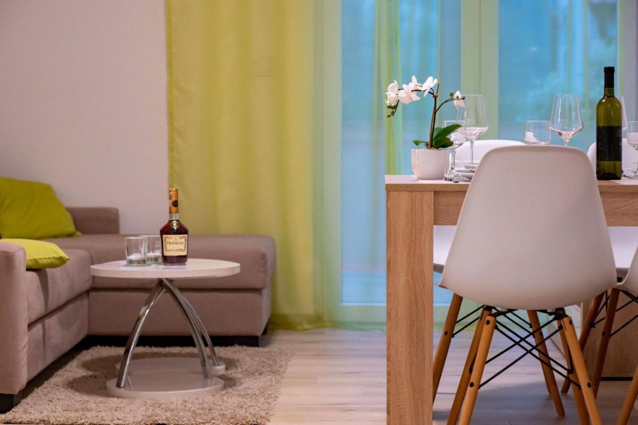 Apartments Arbis Лопар Екстериор снимка
