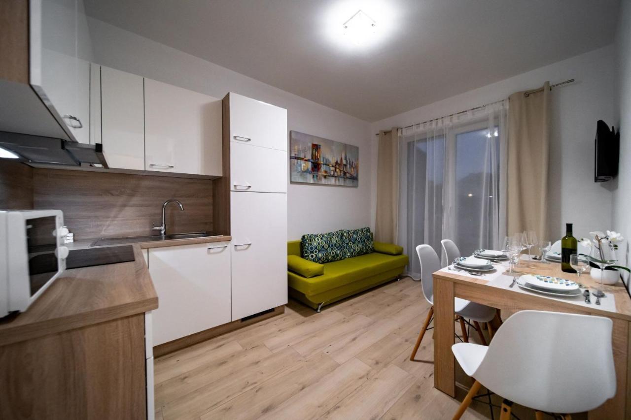 Apartments Arbis Лопар Екстериор снимка